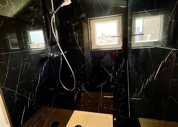 Climatisé Sous Les Toits à 100m De La Place Du Capitole * Toulouse