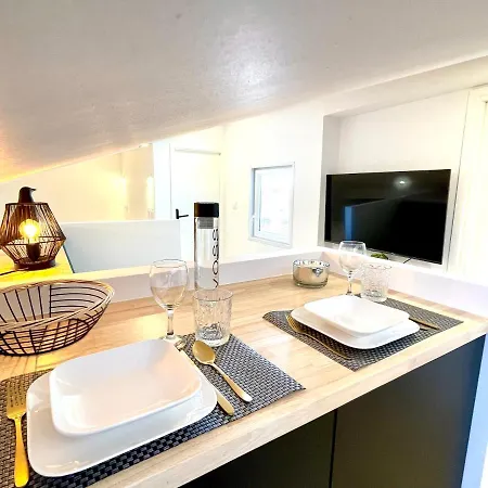 Climatise Sous Les Toits A 100m De La Place Du Capitole * Tuluza